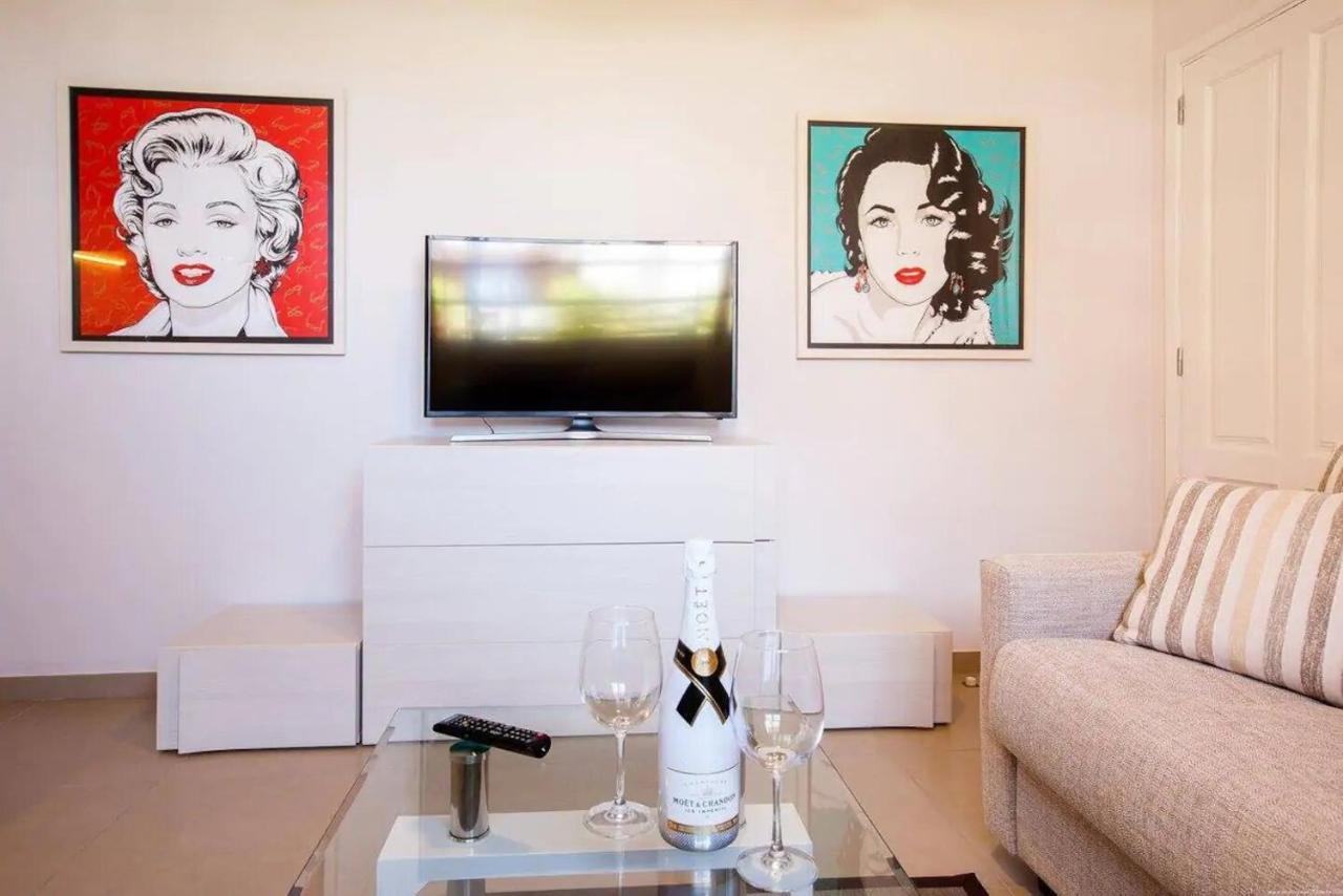 1 Bedroom Apartment For 4 People In Tenerife Costa Adeje  Eksteriør billede