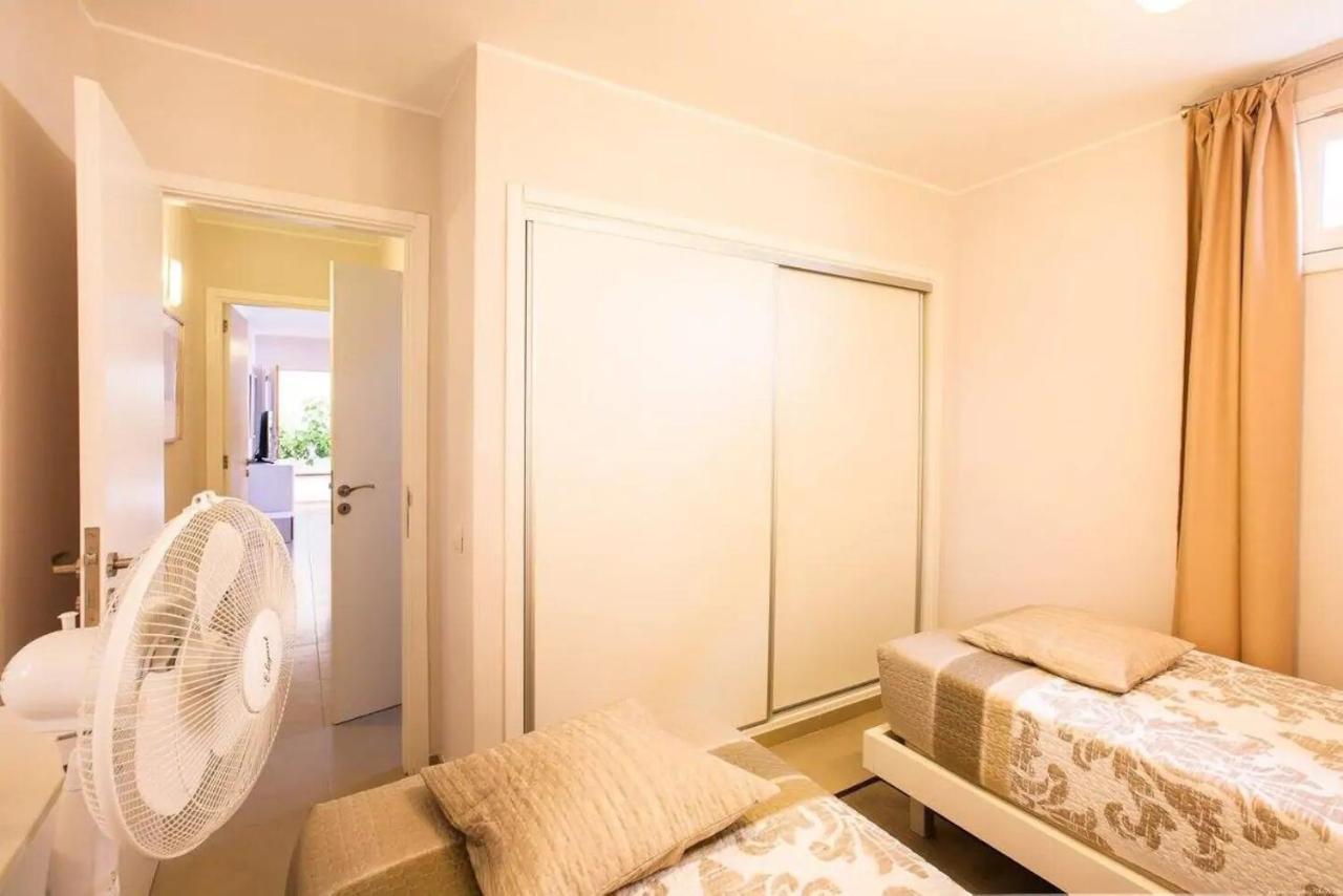 1 Bedroom Apartment For 4 People In Tenerife Costa Adeje  Eksteriør billede