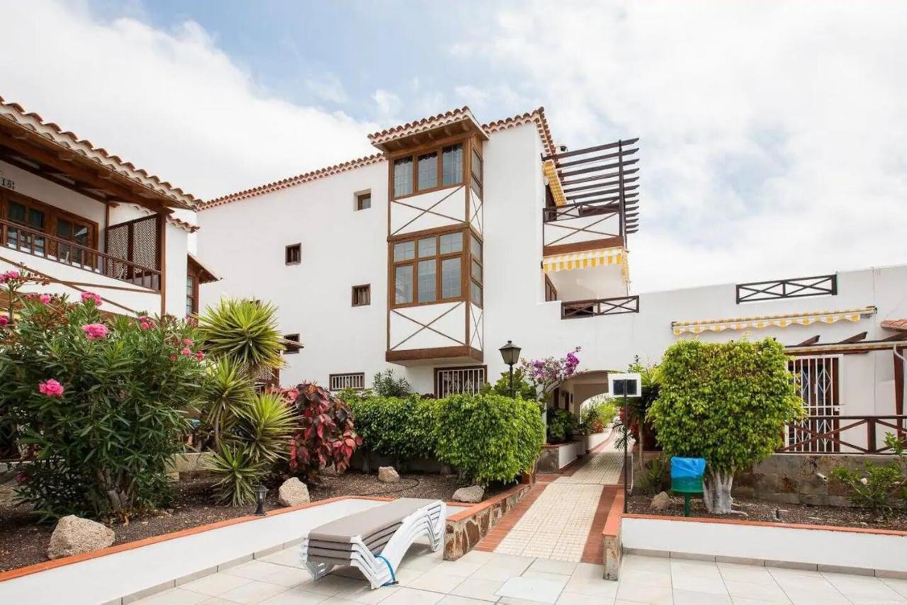 1 Bedroom Apartment For 4 People In Tenerife Costa Adeje  Eksteriør billede